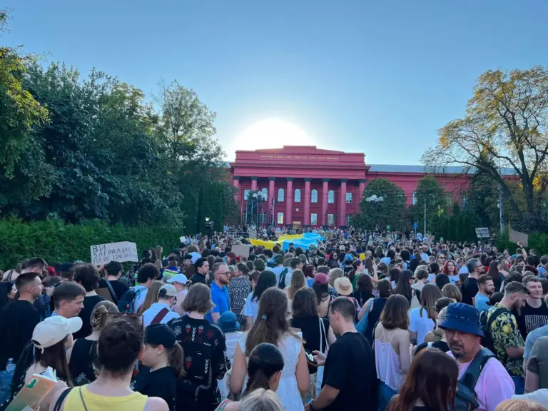Хода в Києві за реформи в оборонці: чому це стосується кожного українця