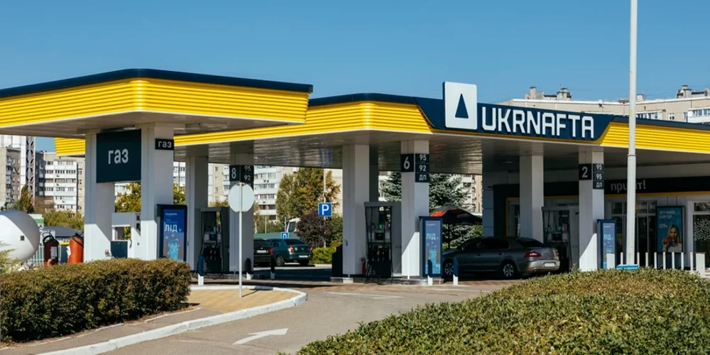 Заправка Укрнафта