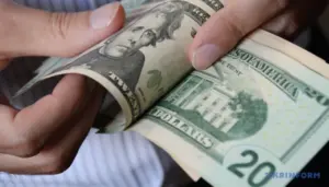 Офіційний курс гривні на 12 жовтня: що зафіксував Нацбанк