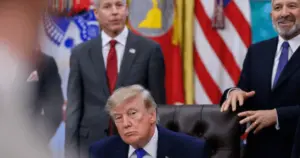 Трамп 10 жовтня: ключові заяви щодо України, угода про дизель і позиція Києва